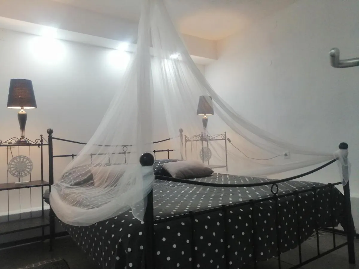 Paradise Jacuzzi & Sauna Ika