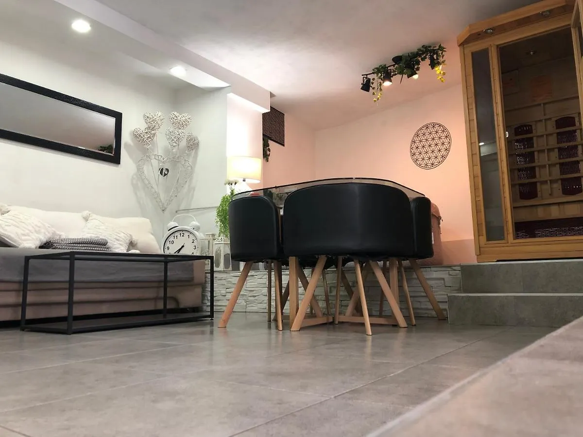 Apartment Paradise Jacuzzi & Sauna Ika
